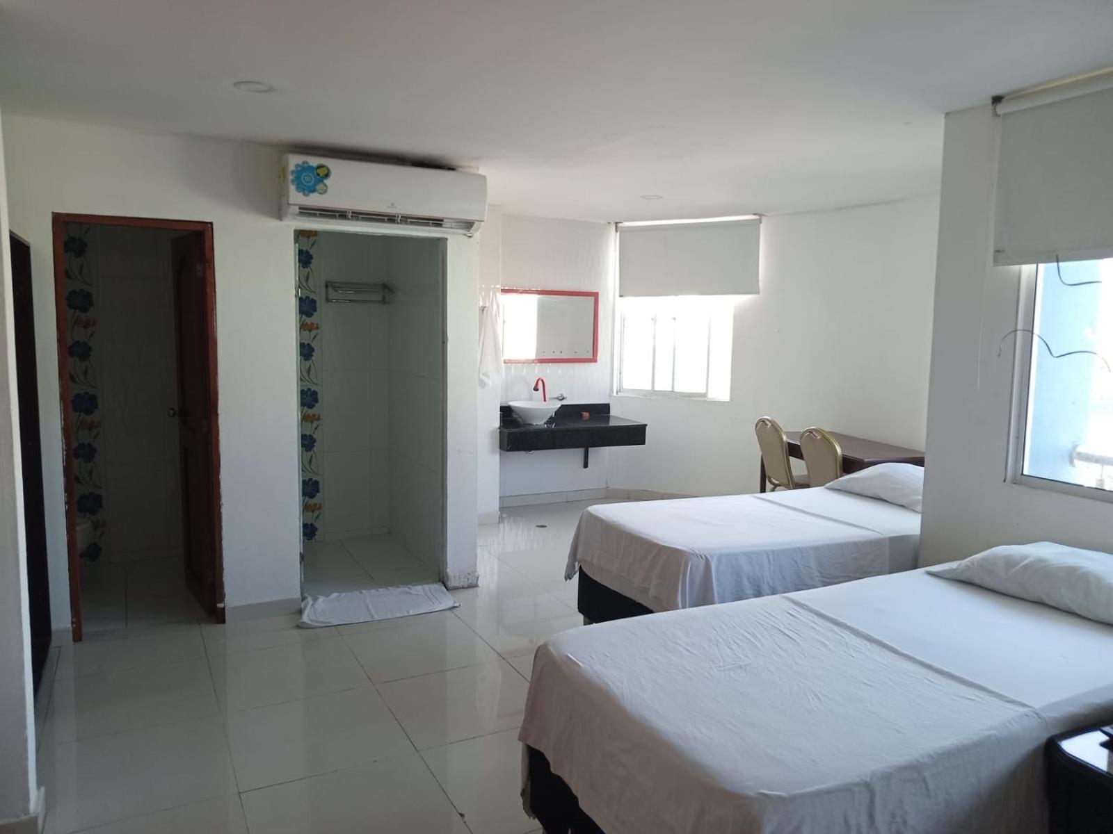 Hotel Intersuites Barranquilla  Exterior foto